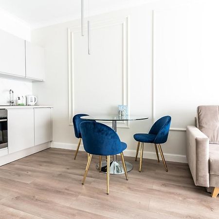 Apartamenty Mennica Residence - Golden Apartments Varşova Dış mekan fotoğraf