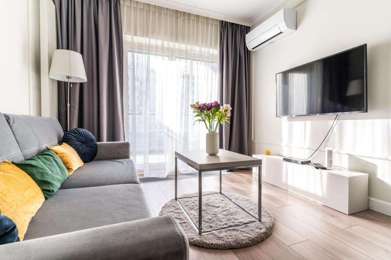 Apartamenty Mennica Residence - Golden Apartments Varşova Dış mekan fotoğraf