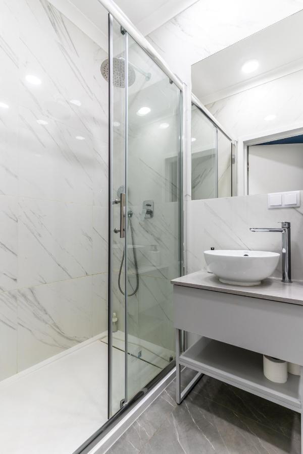Apartamenty Mennica Residence - Golden Apartments Varşova Dış mekan fotoğraf